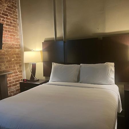 The Skylight Hotel 格林维尔 外观 照片
