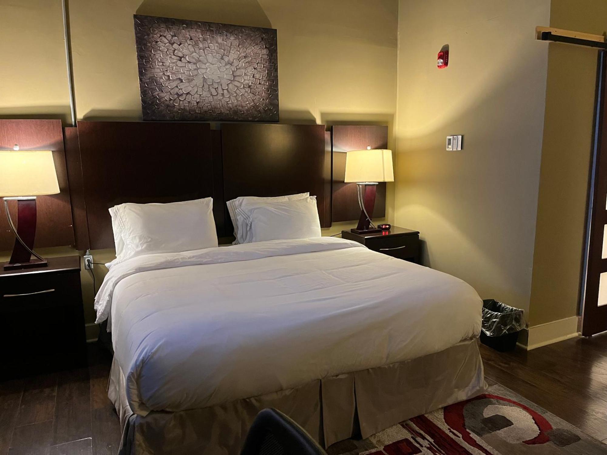 The Skylight Hotel 格林维尔 外观 照片